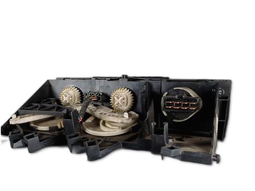 Climate control VOLVO V40 Estate (645) 1.8 | BP29409117I5 