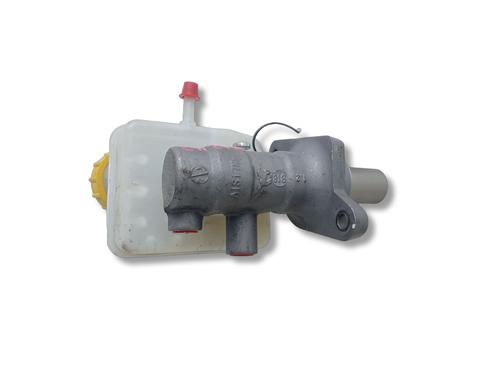 Brake master cylinder MAXUS V80 Van EV80 (SH6601) | BP38952558M77 - Image 3