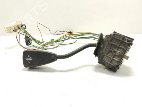 Used Headlight switch BMW 5 (E34) 520 i 24V (150 hp) 25834710