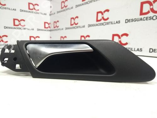 Used Front right interior door handle VW GOLF VI (5K1) 1.6 TDI (105 hp) 17402044