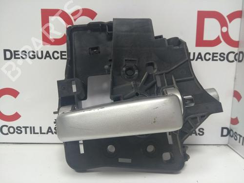 Used Rear right interior door handle PEUGEOT PARTNER Box Body/MPV 1.6 HDi (111 hp) 17402350