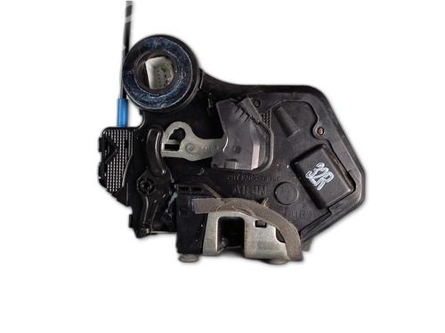 Used Rear right lock Rear right lock TOYOTA AVENSIS (_T25_) 1.8 VVT-i (ZZT251_, ZZT251R) (129 hp) 35979334 35979334