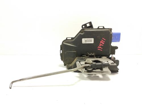 Høyre foran lås AUDI A3 (8P1) 2.0 TDI 16V (140 hp) 17424964