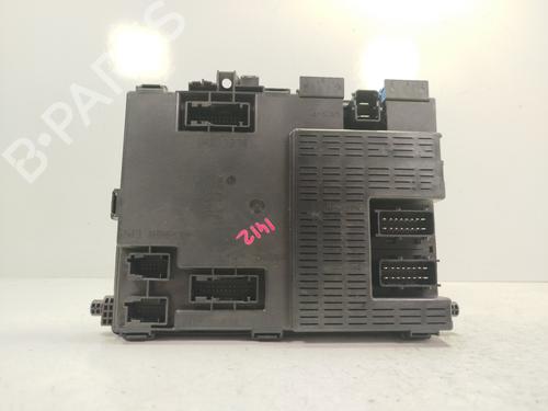 Boîte à Fusibles CITROËN XSARA Coupe (N0) 2.0 HDI 90 (90 hp) 28088416