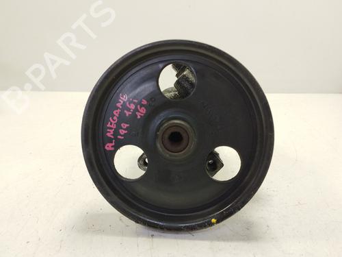 Bomba direccion RENAULT LAGUNA I (B56_, 556_) [1993-2002]  18052320