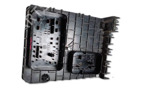 Fuse box VW GOLF V (1K1) | BP30804043E1