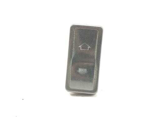Used Left front window switch CITROËN SAXO (S0, S1) 1.5 D (57 hp) 29982716
