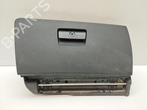Used Glove box BMW 3 (E90) 318 d (143 hp) 21834549