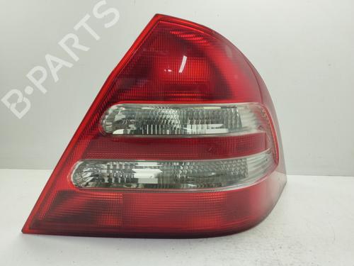 Used Right taillight MERCEDES-BENZ C-CLASS (W203) C 220 CDI (203.006, 203.008) (143 hp) 24509870