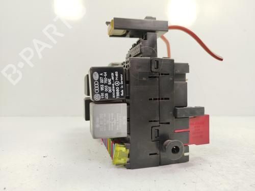 Fuse box VW GOLF III (1H1)  | BP29982751E1