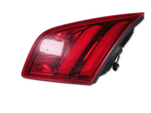 Used Right tailgate light PEUGEOT 308 II (LB_, LP_, LW_, LH_, L3_) [2013-2021]  30681682