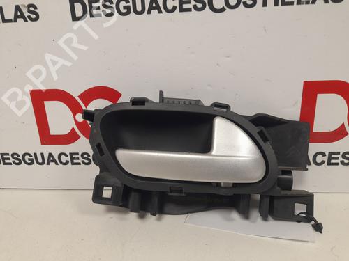 rear-right-interior-door-handle-peugeot-207-wa_-wc_-2006-2007-2008-2009-2010-2011-2012-2013-2014-2015-32085673 main image