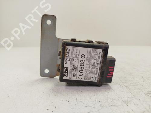 Module électronique MITSUBISHI PAJERO III (V7_W, V6_W) 2.5 TDi (V64W, V74W) (115 hp) 30196255