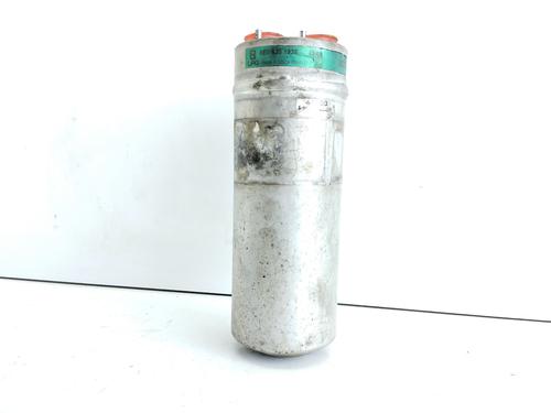 BP19044845O1 main image