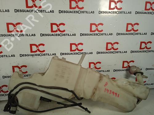 Used Windscreen washer tank FORD FOCUS C-MAX (DM2) [2003-2007]  17413132