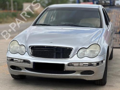 Used Parts MERCEDES-BENZ C-CLASS (W203) C 200 Kompressor (203.045) (163 hp) 4446401