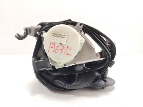 Front left seatbelt BMW 3 (E90) 320 i | BP25627435I26 
