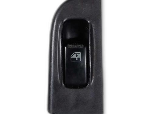 right-rear-window-switch-hyundai-trajet-fo-1999-2000-2001-2002-2003-2004-2005-2006-2007-2008-31253344 main image