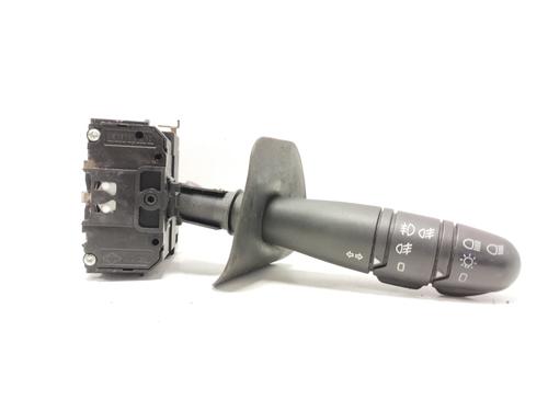 Used Steering column stalk RENAULT CLIO II (BB_, CB_) 1.5 dCi (B/C2J) (68 hp) 30150557