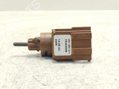 Used Switch Switch AUDI A4 B5 (8D2) [1994-2001] 34507261 34507261