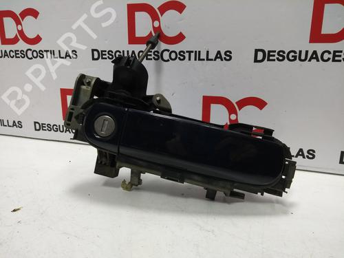 Used Front left exterior door handle AUDI A4 B6 (8E2) 1.9 TDI (130 hp) 17400042
