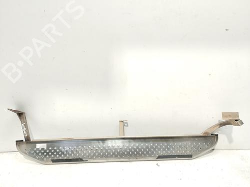 Used Left sideskirt FORD MAVERICK (UDS, UNS) 2.7 TD (125 hp) 30387573