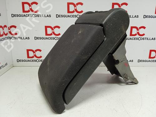 Used Armrest / Center console OPEL VECTRA C (Z02) 2.2 DTI 16V (F69) (125 hp) 17411853