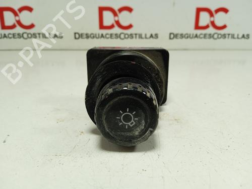 Used Headlight switch OPEL MONTEREY A (M92) 3.1 TD (UBS69D, UBS69G) (114 hp) 17410924