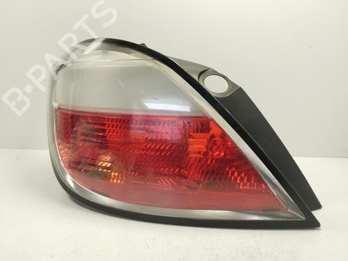 Used Left taillight OPEL ASTRA H (A04) [2004-2014]  22383472