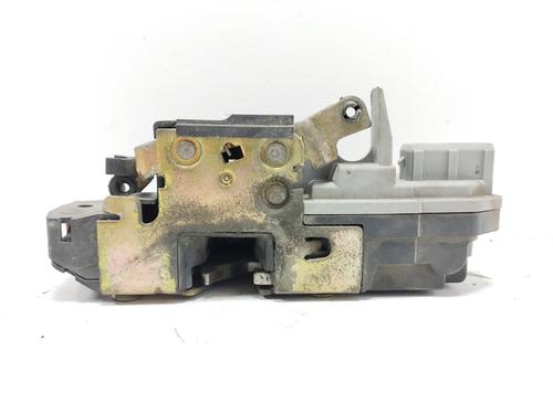 Rear right lock PEUGEOT 206 Hatchback (2A/C) 1.6 16V | BP17561536C99 