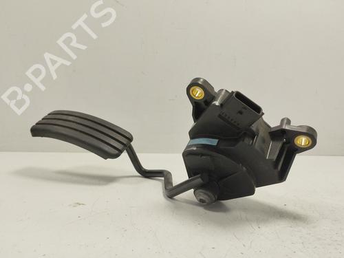 Used Pedal RENAULT CLIO III (BR0/1, CR0/1) 1.5 dCi (BR17, CR17) (86 hp) 28180587
