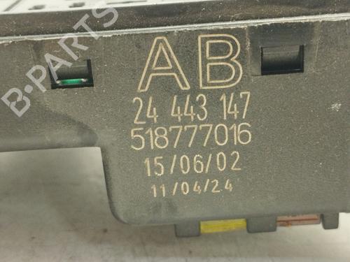 Fuse box OPEL VECTRA C (Z02) | BP32108984E1 - Image 4