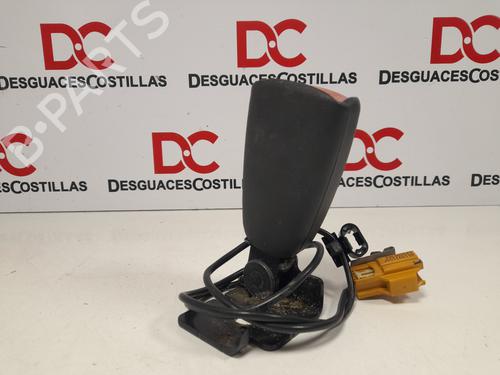 Used Rear left seatbelt VOLVO V50 (545) 2.0 D (136 hp) 17405200