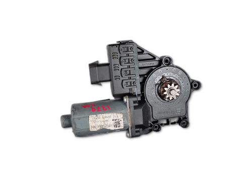 Vindusheismotor høyre foran OPEL ASTRA H (A04) [2004-2014]  29010441