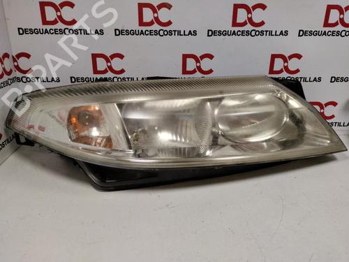 Used Right headlight RENAULT LAGUNA II (BG0/1_) 1.9 dCi (BG08, BG0G) (120 hp) 31850475
