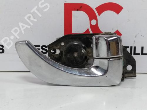 front-right-interior-door-handle-hyundai-terracan-hp-2001-2002-2003-2004-2005-2006-2007-2008-32085300 main image