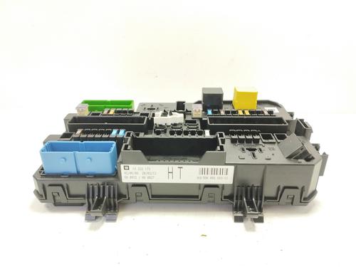 Fuse box OPEL ASTRA H (A04)  | BP25895929E1 
