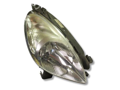 Used Right headlight Right headlight 39050276 39050276