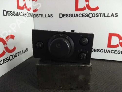 Forlygtekontakt OPEL VECTRA C Estate (Z02) 2.0 DTI (F35) (100 hp) 17395751