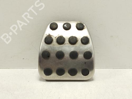 Used Clutch pedal MERCEDES-BENZ C-CLASS (W203) C 220 CDI (203.008) (150 hp) 27703908
