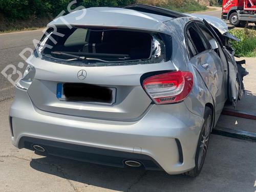Licence plate light MERCEDES-BENZ A-CLASS (W176) A 220 CDI (176.003) | BP35949627I40 - Image 3