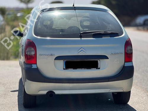 Grille CITROËN XSARA PICASSO (N68) 2.0 HDi | BP29353855C40 