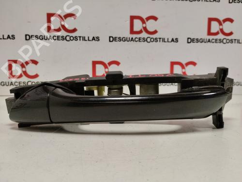 Used Rear left exterior door handle MERCEDES-BENZ C-CLASS (W203) C 200 CDI (203.004) (116 hp) 17417207