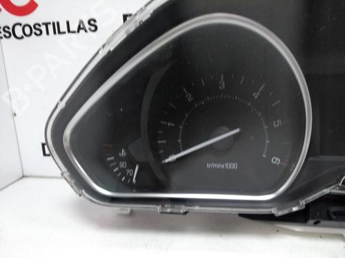 Instrument cluster PEUGEOT 2008 I (CU_) | BP17402425C47