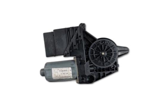 Rudehejsemotor bagstkærm højre Rudehejsemotor bagstkærm højre 39076117 39076117