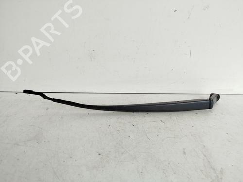 Used Front windshield wiper arm Front windshield wiper arm 39100738 39100738