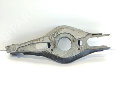 Used Left rear suspension arm HYUNDAI TUCSON SUV Van (TLE) [2015-2020]  32086356