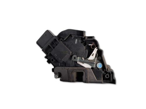 front-right-lock-ford-focus-ii-da_-hcp-dp-2004-2005-2006-2007-2008-2009-2010-2011-2012-2013-34127686 main image