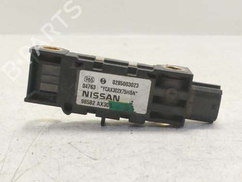 Used Electronic sensor NISSAN MICRA III (K12) 1.4 16V (88 hp) 24659755