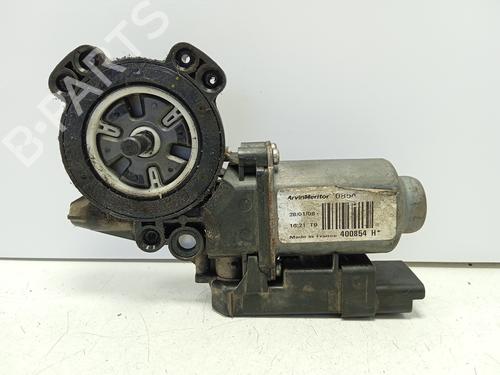 Used Left front window motor RENAULT CLIO III (BR0/1, CR0/1) 1.5 dCi (C/BR0G, C/BR1G) (68 hp) 30579990